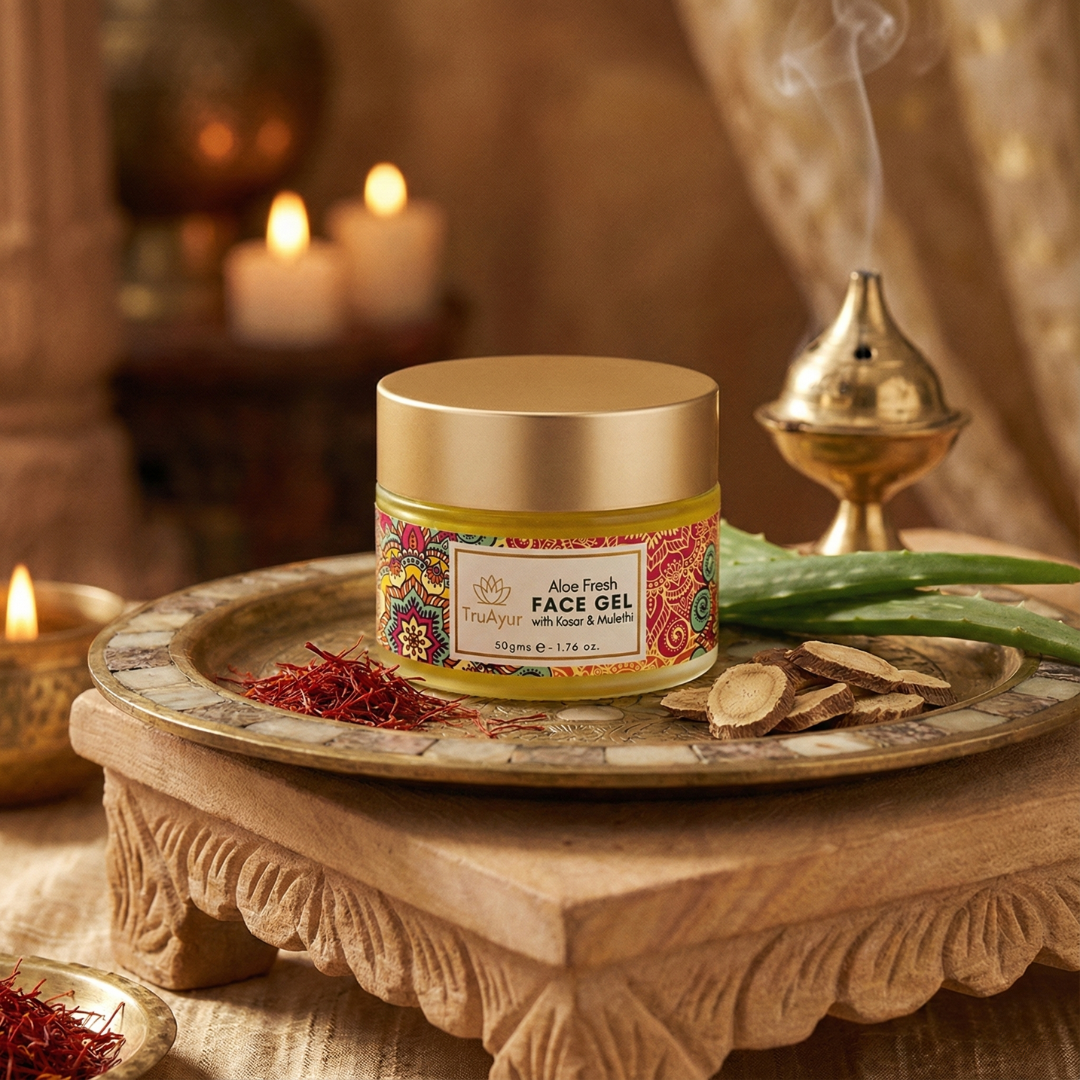 Gel Facial Fresco de Aloe com Açafrão da Caxemira e Alcaçuz para um brilho radiante e hidratação profunda